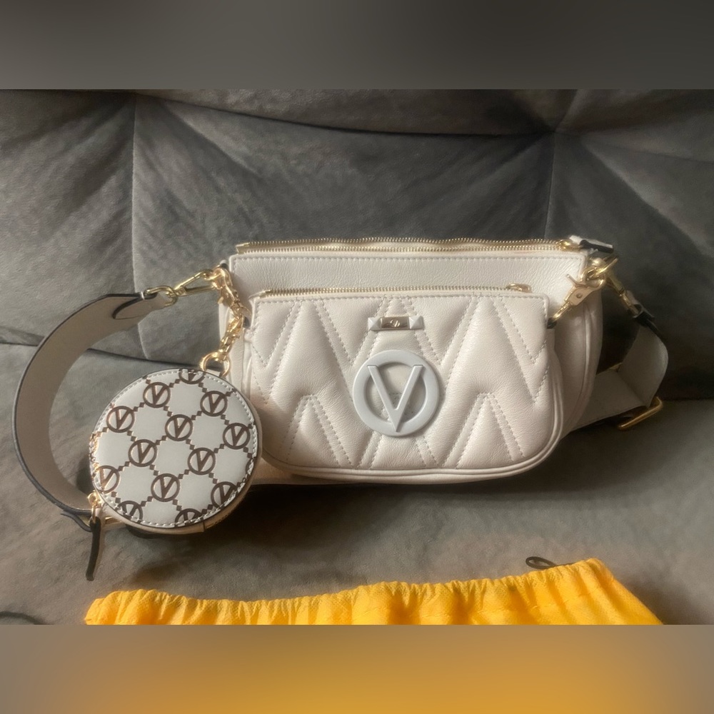 VALENTINO WHITE SHOULDER BAG
